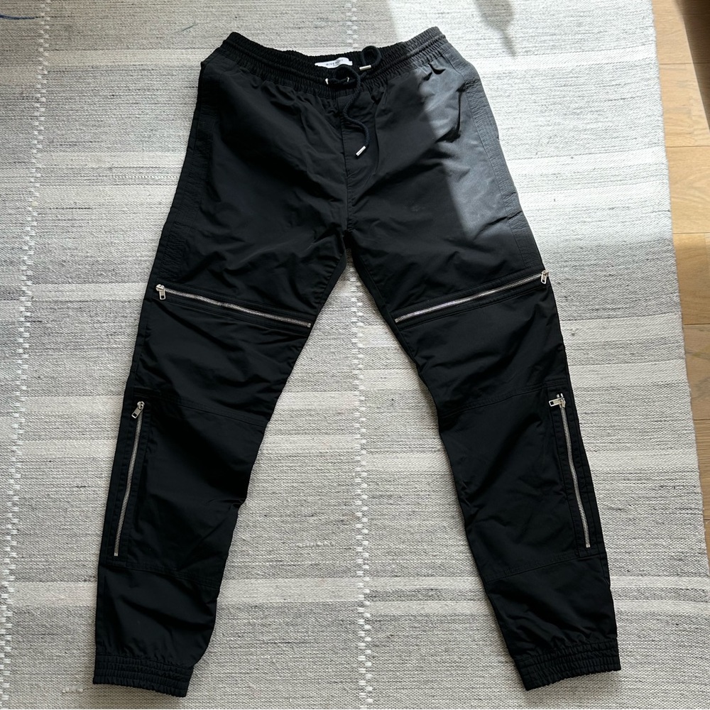Givenchy Men's Black Cargo Pants
